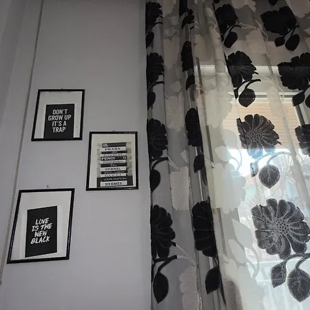 アパート Alexa Skg - 2 Bedroom テッサロニキ