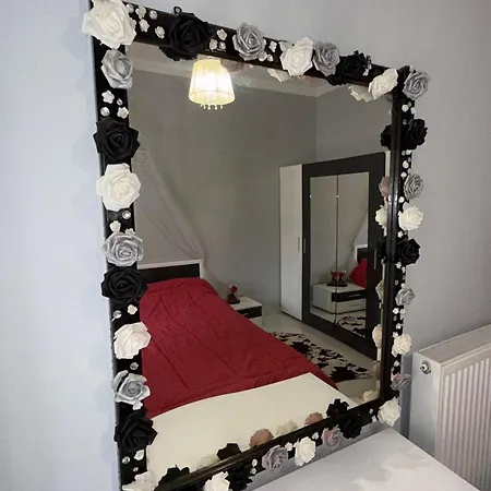 Alexa Skg - 2 Bedroom